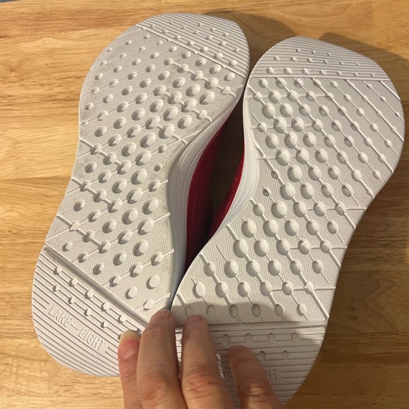 Lane-Eight The Relay Trainer
RT1104 6W color - Hibiscus MSRP
$150 New in Box - Picture 2 of 5